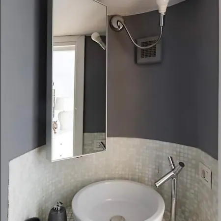 Apartment Campo Dei Fiori Grotte 40 *